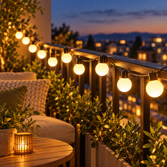 Globe Festoon LED String Lights, 5 cm — detail close-up
